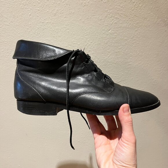 Black Leather Lace-Up Ankle Boots - Women's Size 9 - Picture 14 of 16